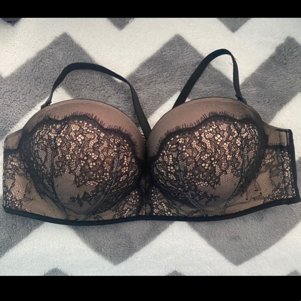 NWOT Victoria’s Secret Bombshell Bra